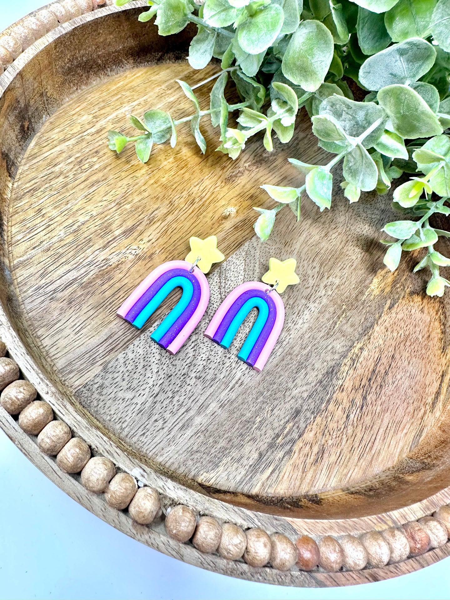 Rainbows & Circles